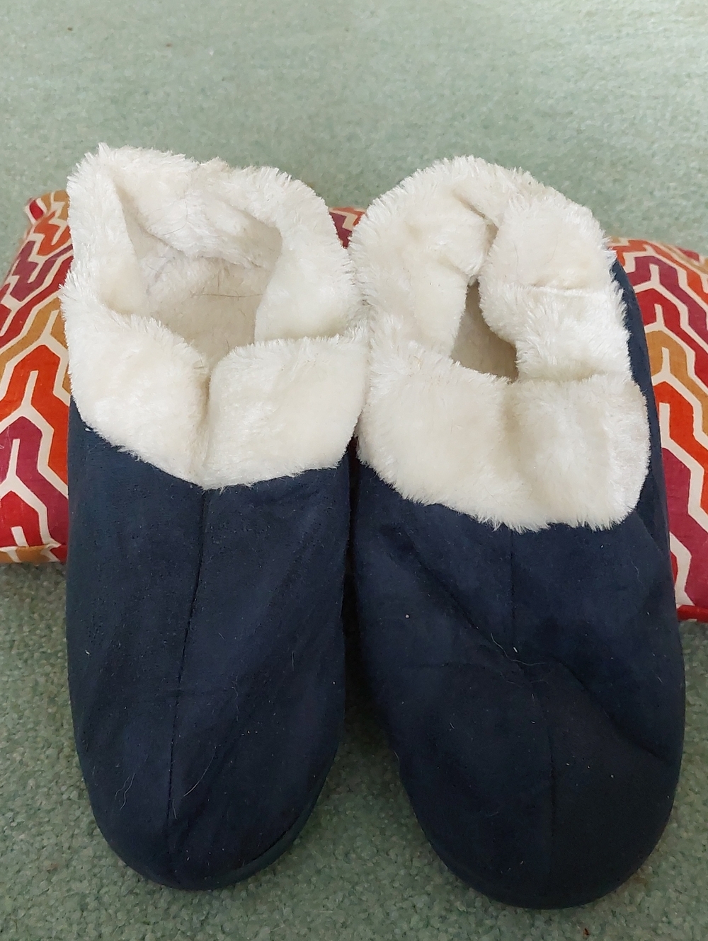 Plush Navy Faux-Fur Lined Women's Slippers